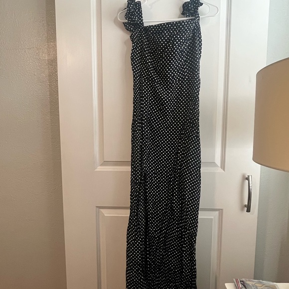 Lulus off shoulder navy maxi dress. NWOT - Picture 2 of 2